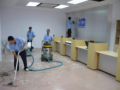 Dịch vụ vệ sinh văn phòng - Công Ty TNHH Dịch Vụ Tổng Hợp Hoàng Hòa